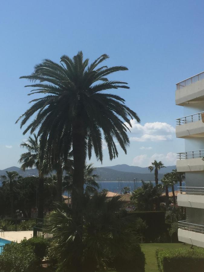 Studio 127, Vue Mer Et Piscine, Port Santa Lucia Apartment Saint-Raphaël Exterior foto