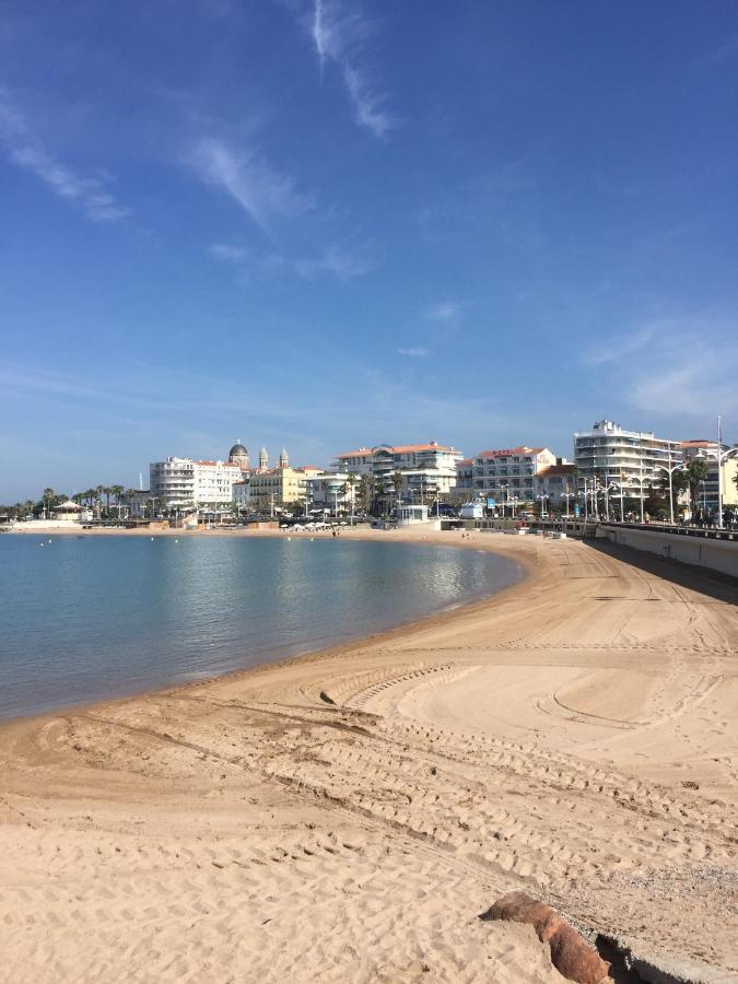 Studio 127, Vue Mer Et Piscine, Port Santa Lucia Apartment Saint-Raphaël Exterior foto